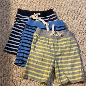 3 Baby Gap shorts